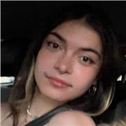 Profesora de dibujo e ilustración terminando el Grado de Animación. Experiencia previa con niños.